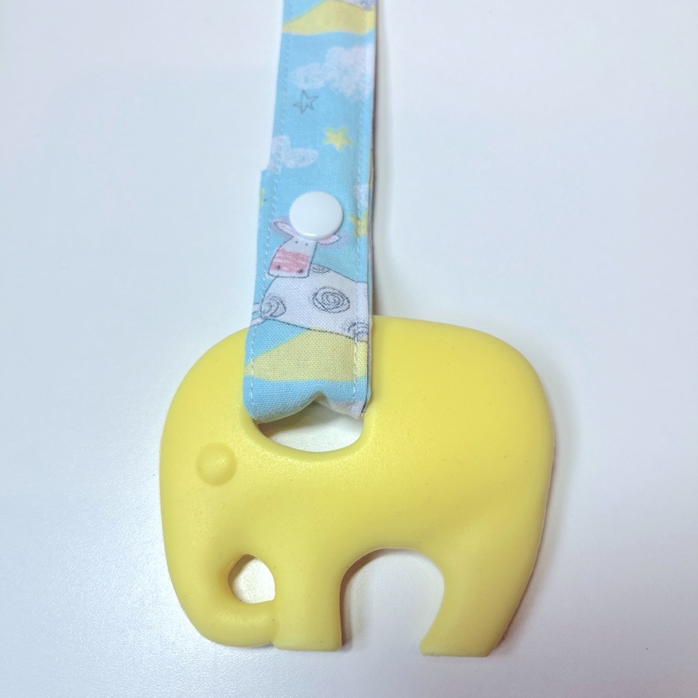 Handmade Baby Teether/Pacifier Holder
